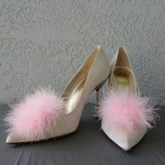 Sweet Valentine Soft Pink Feathered Shoe Clips