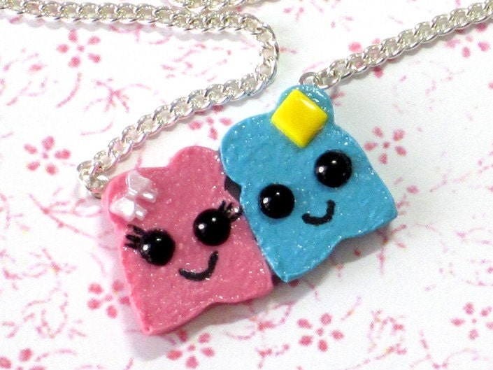 Mini Toast Couple Necklace - (1)