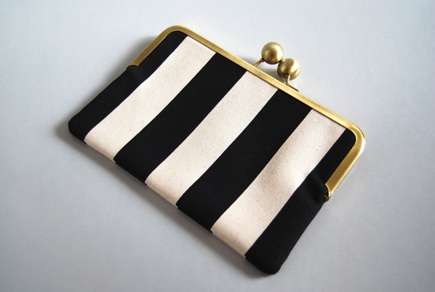 Unique and Stylish eReader / Kindle / Sony / Nook Clutch Case "Black Stripes"