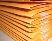 Bubble Mailer 50 pack - Size 000 or approx 4x8