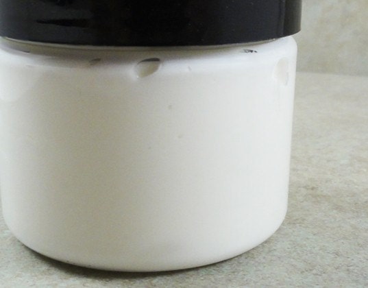 Lovecraft - Mini Body Whip - Pumpkin, Lavender, Cream, Spice