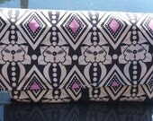 Fabric Coupon Holder and Purse Organizer Optical Illusion Fabric