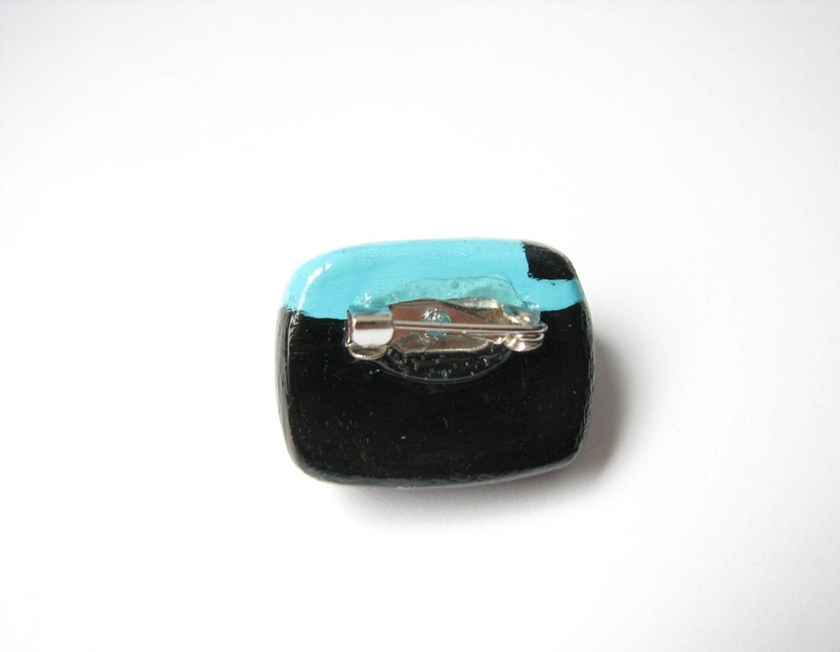 Diana Camera brooch miniature - handpainted air dried clay