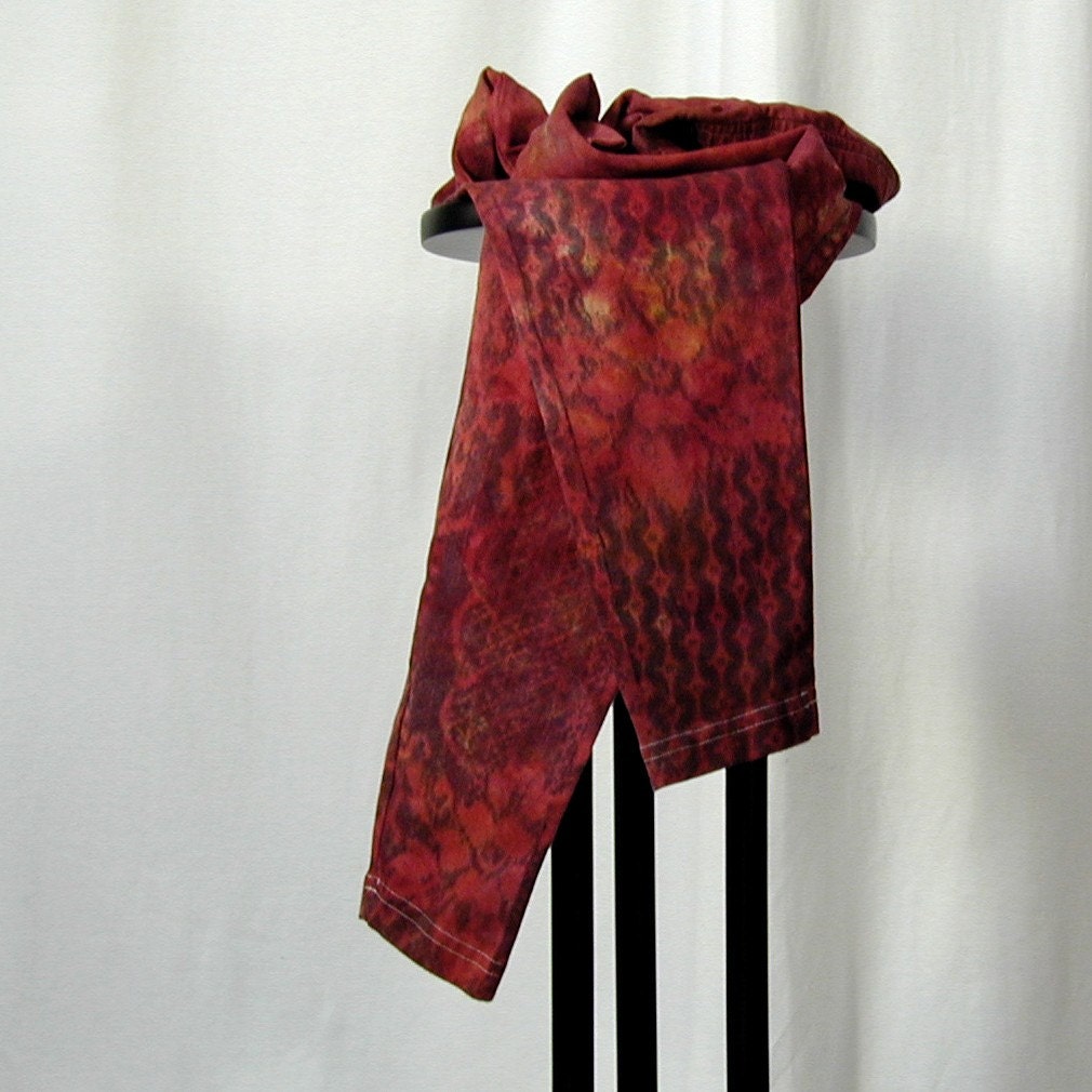 Atomic Lace Leggings in Black and Warm Red (medium)