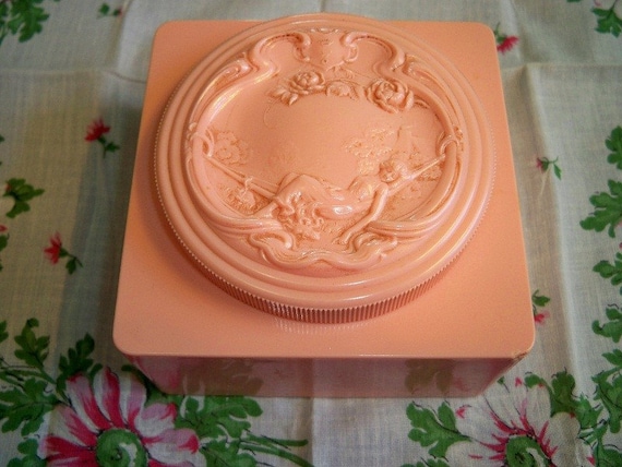 Vintage Art Nouveau Pink Celluloid Dusting Powder Box White Shoulders