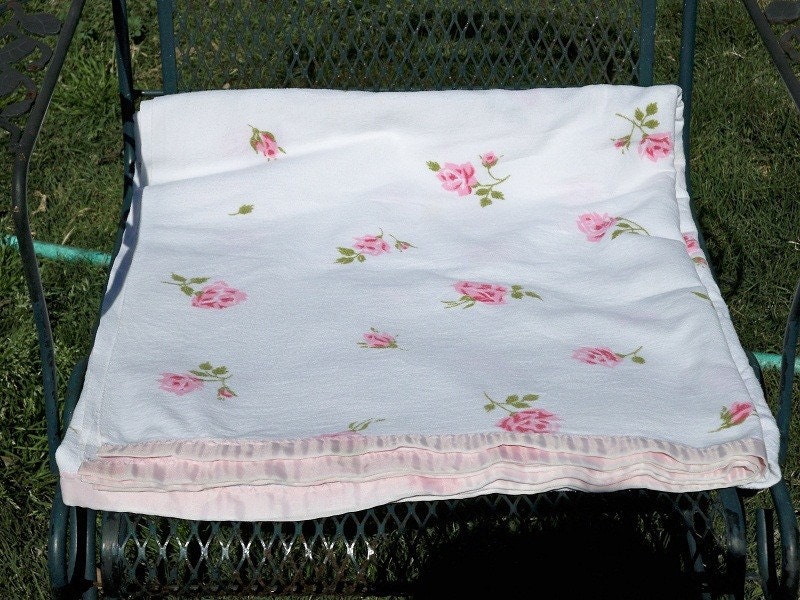 Vintage Cotton Floral Pink Roses Flanelette Blanket Country Cottage Romantic Eclectic Decor SALE