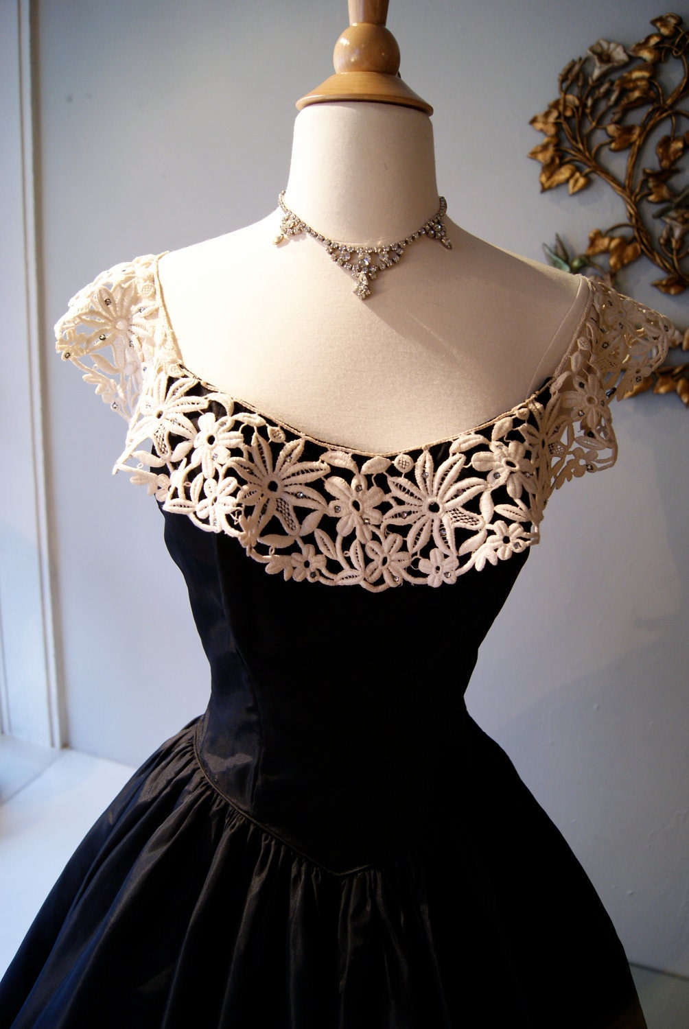 50s Dress / 50s Party Dress / Vintage 1950s Black Taffeta Party New Look Prom Dress with White Lace and Rhinestones Size S