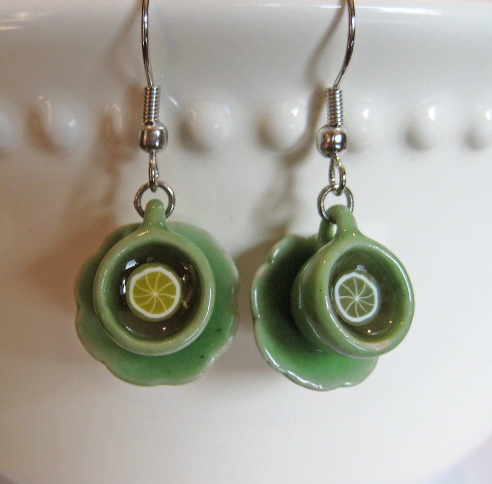 Tea Cup Earrings with Lemon - Green