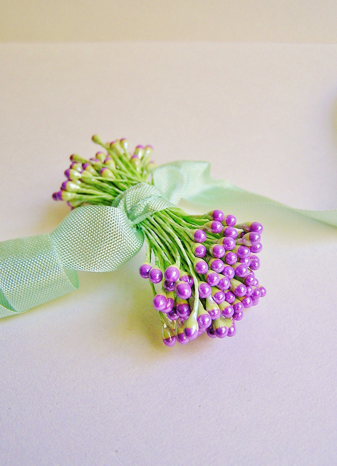 Lavender /Leaf green bunch Vintage style Millinery Stamens Flower pips - craft jewelry composition supply
