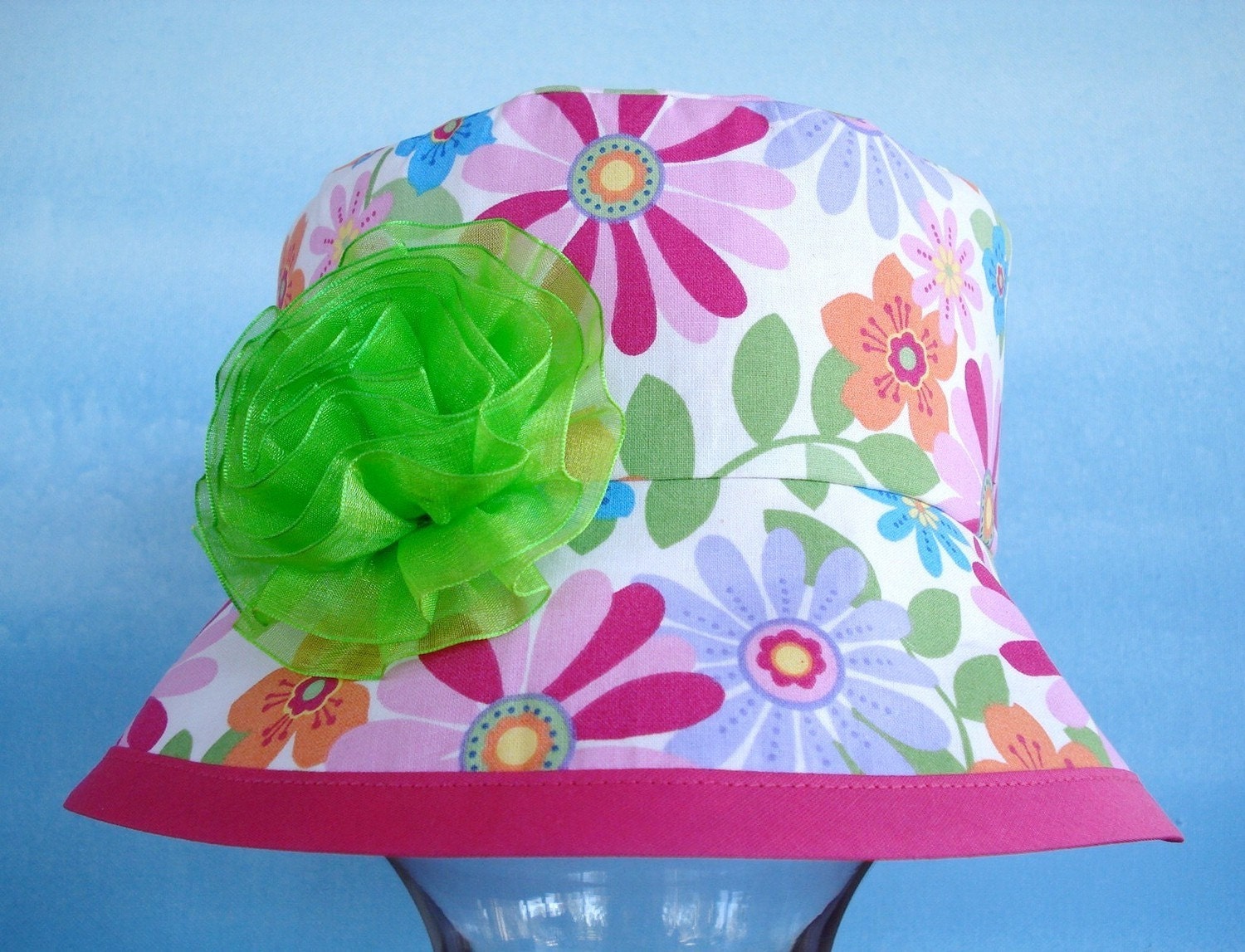 Hat Sewing Pattern - Reversible Floppy Hat for Girls - 3 sizes - ages 2 to 8 years - PDF e-Pattern