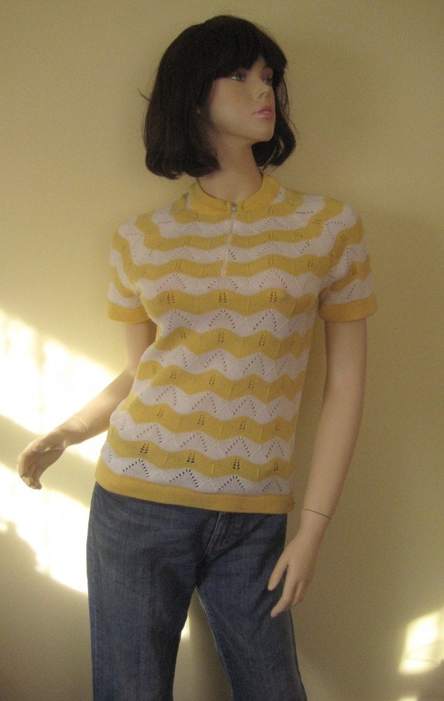 Yellow and White striped sweater Vintage Lovely  MED