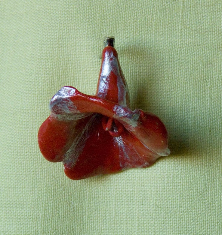 Red Trumpet Flower Pin - Polymer Clay