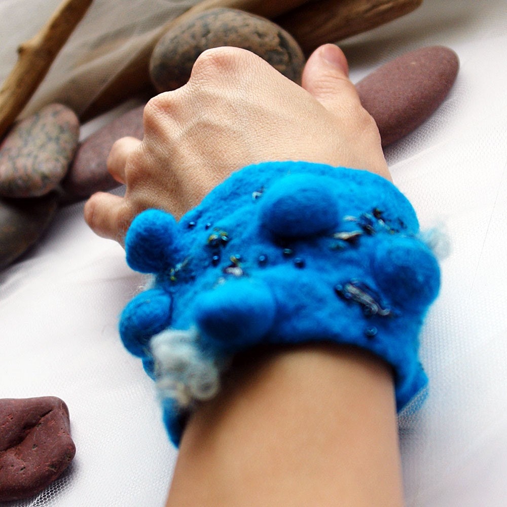 One thousand and one DAY- felted cuff bracelet OOAK