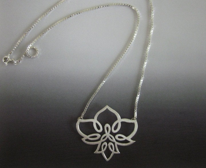 Dutch Lotus Flower Necklace