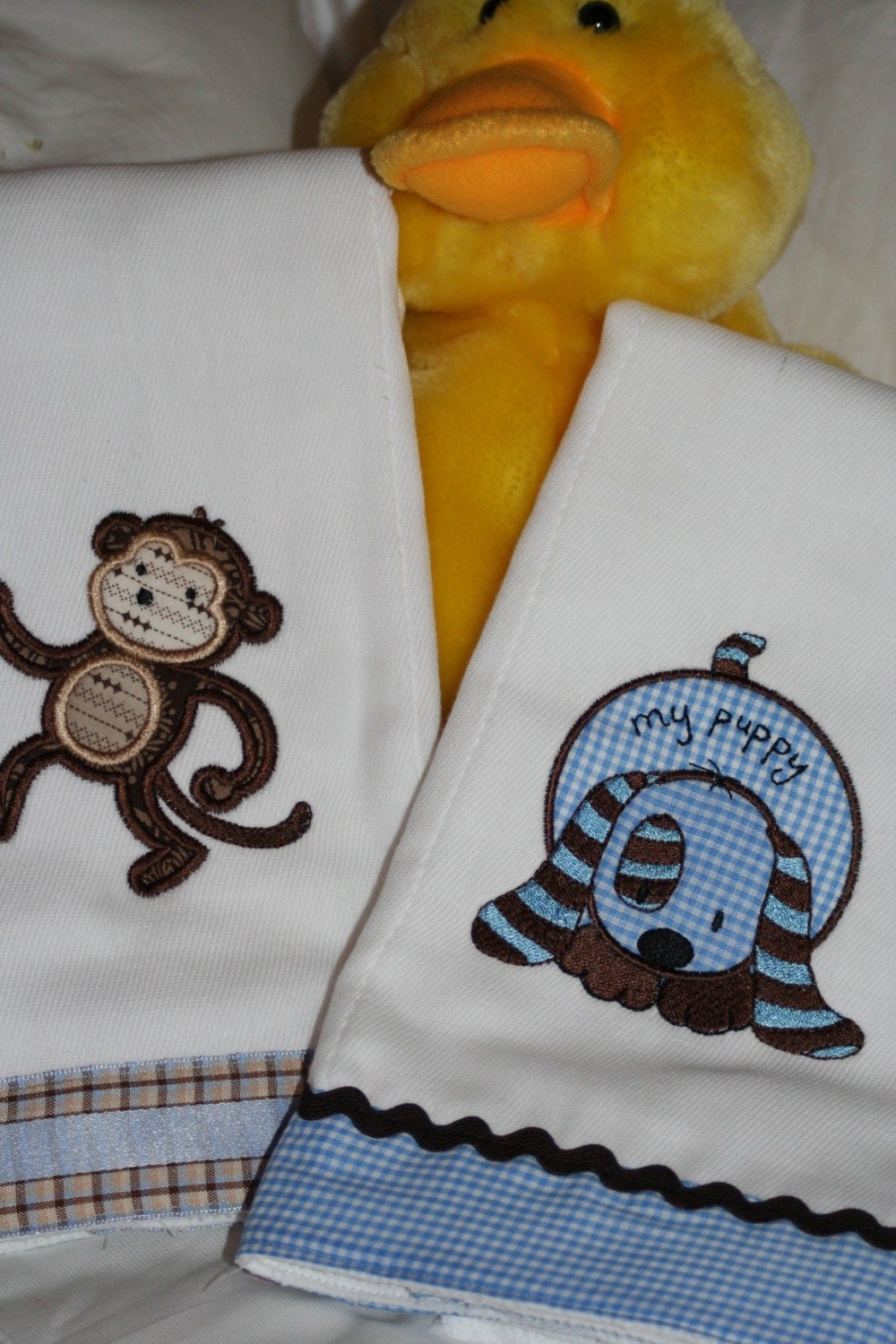 Puppy Dog Appliqued and Embroidered Burp Cloth for a Boy