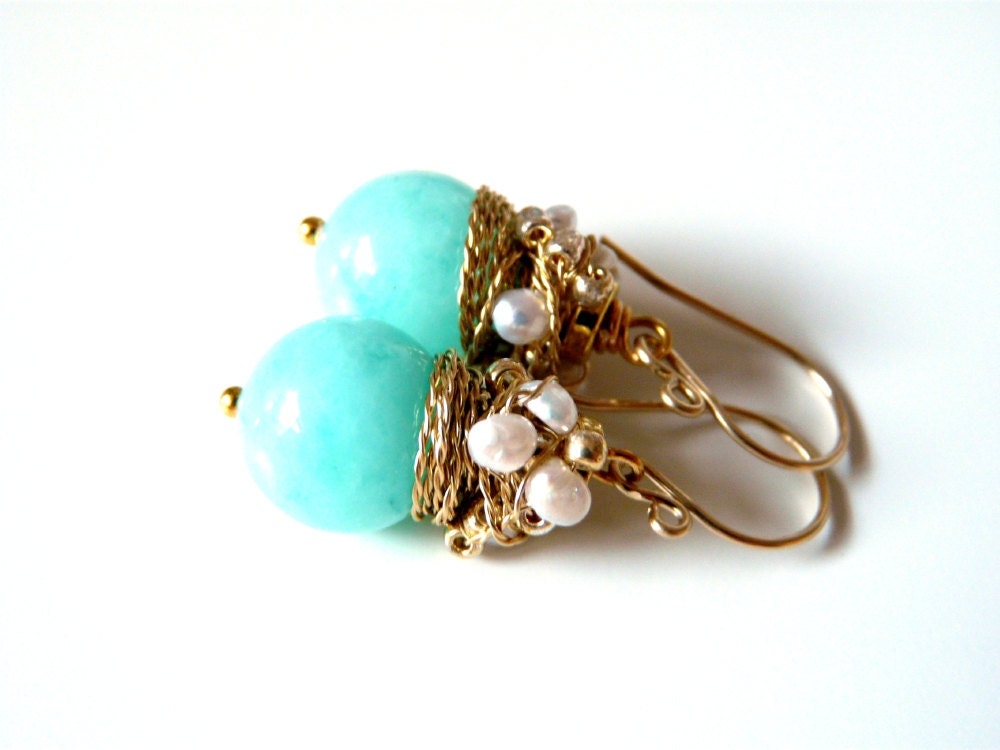 FREE shipping - NEW Organic - lovely earrings with chalcedony color jade and white fresh water pearls