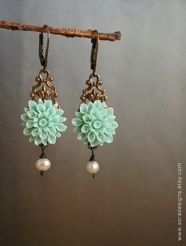 Mint Flower Earrings, bridesmaid jewelry, bridal wedding earrings, aqua seafoam dahlia flower pearls bronze chocolate filigree earrings