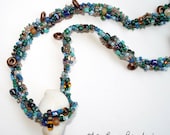 LOVELL's ISLAND green freeform beaded seashell necklace