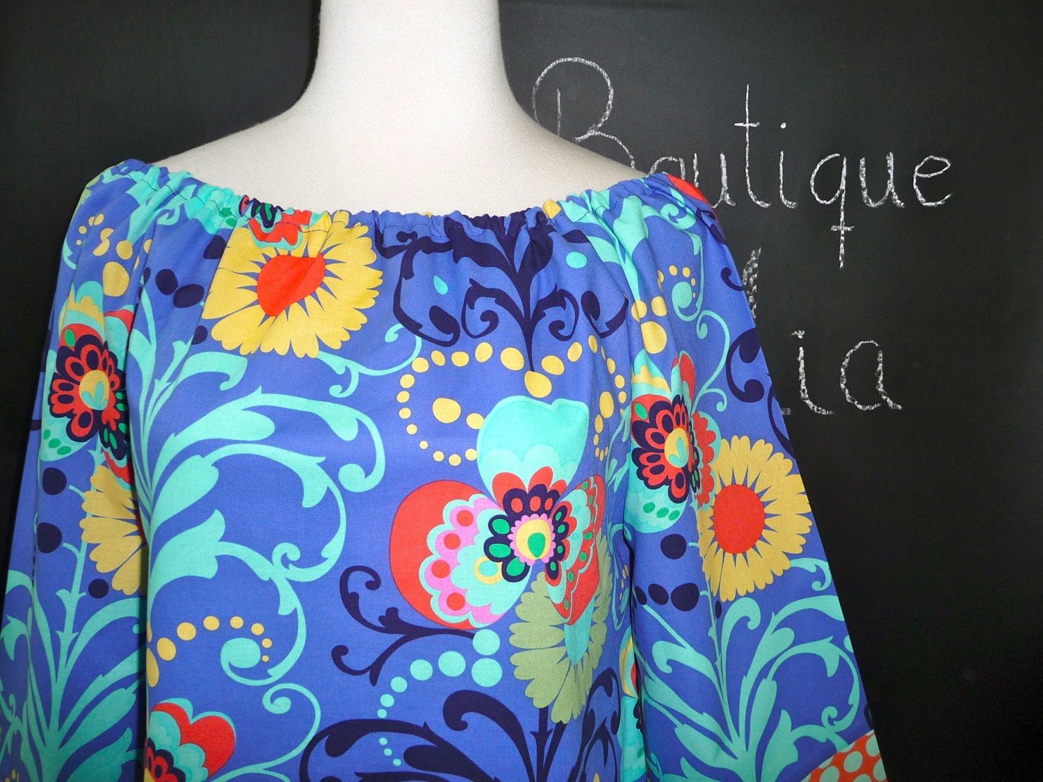 WOMEN - Boatneck dress with 3/4 sleeves - Amy Butler - Love - by Boutique Mia