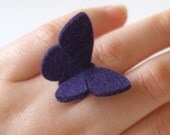 BUTTERFLY RING - 100% wool felt -  VIOLET - medium