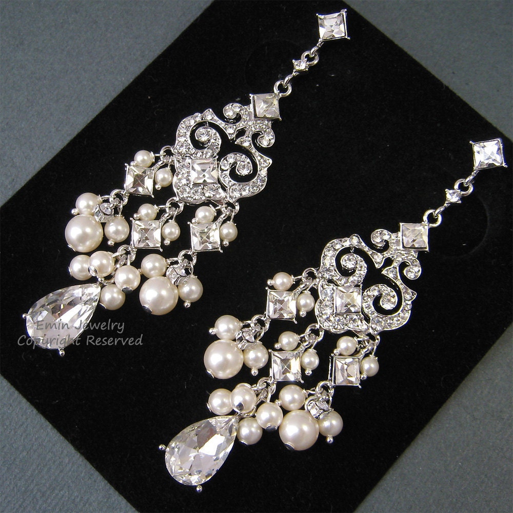 Chandelier Bridal Earrings, E0022, Ivory Pearl Bridal Earrings, Wedding Earrings, Pearls and Crystals Earrings, Vintage Style Earrings