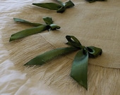 Round Burlap Overlay with Ribbon