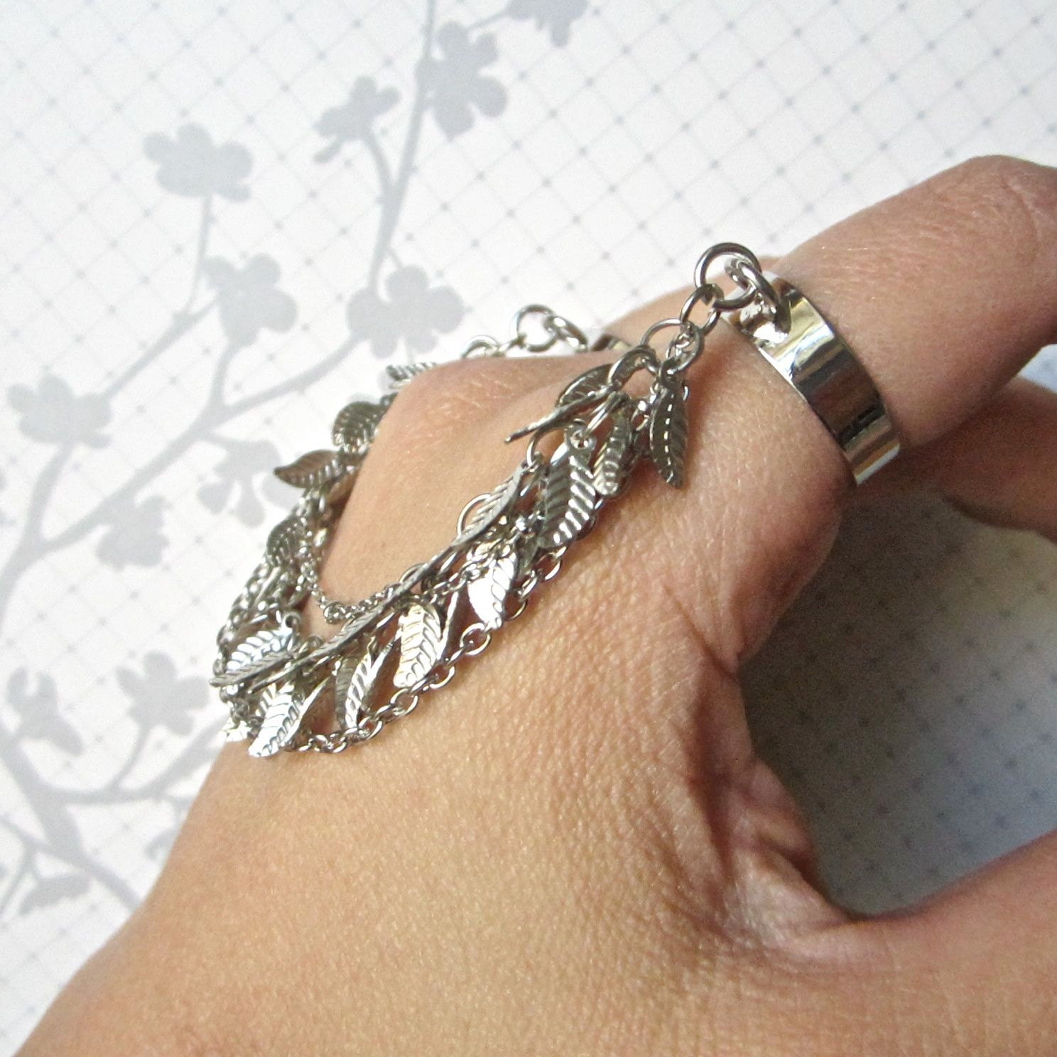 GRECIAN - double 2 finger chain rings - Soldered Leaves Charms - rhodium