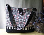 Large Shoulder Hobo