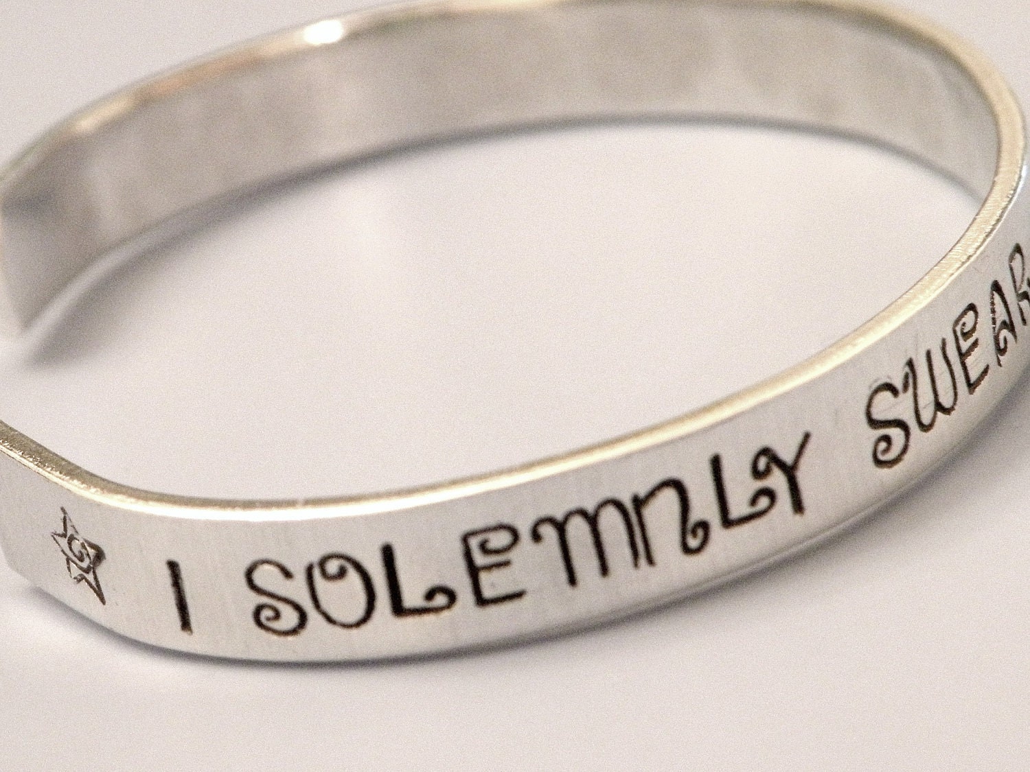 Harry Potter Stamped No Good Fancy Custom Silver Metal Thin Bracelet