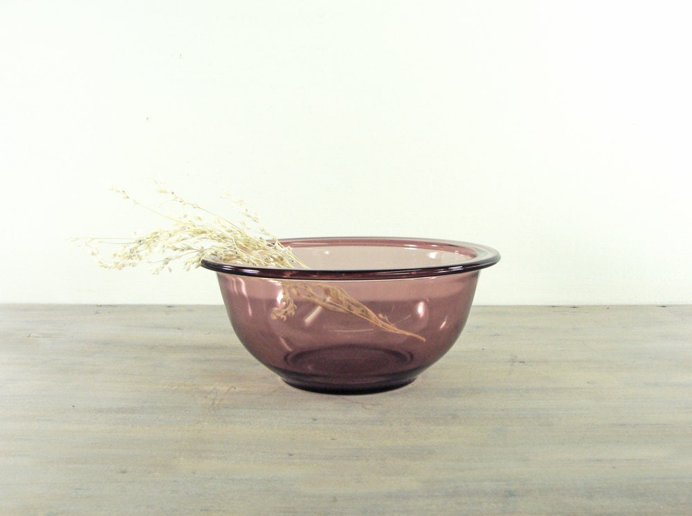 Vintage Cranberry Pyrex Mixing Bowls - 1L