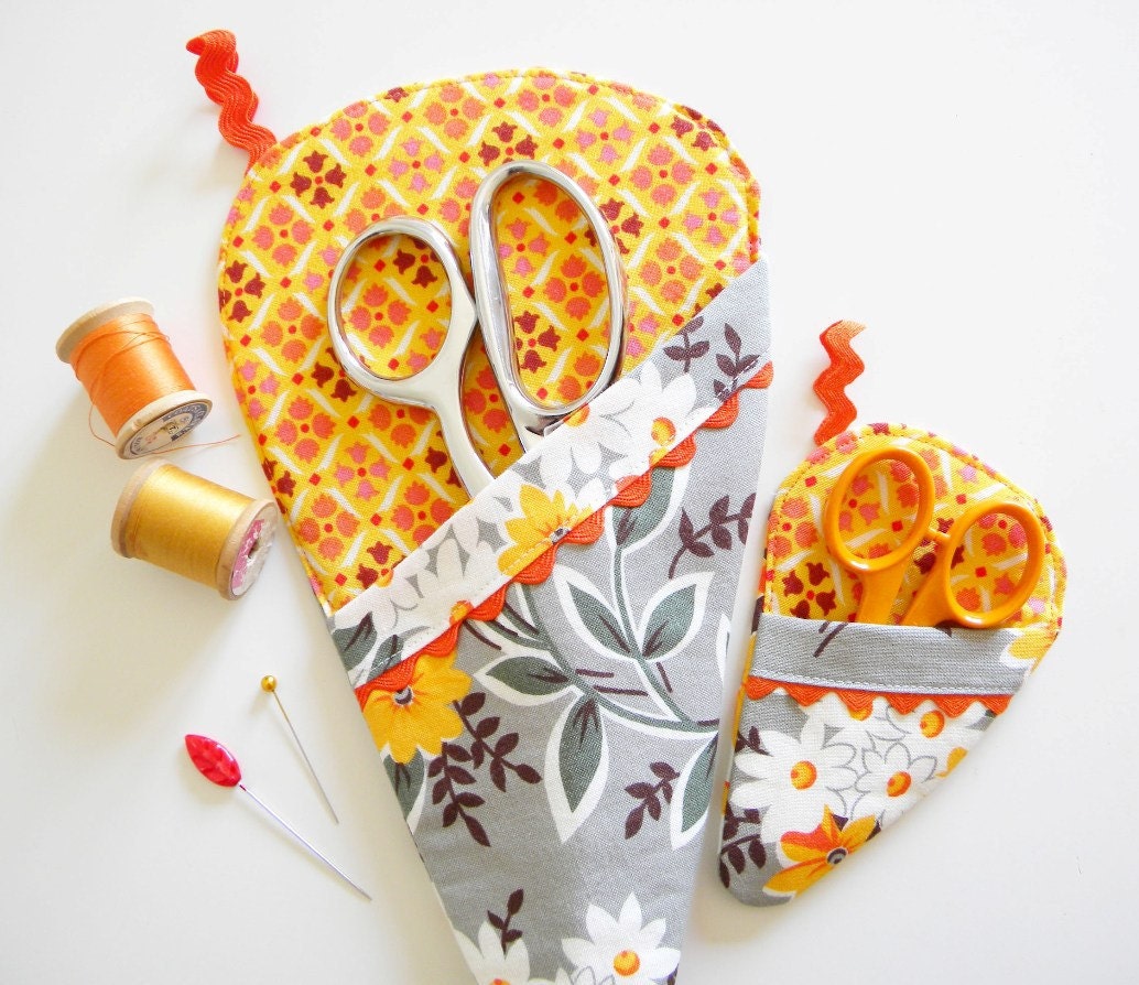Set of Two Scissor Sleeves -  Flea Market Floral Bouquet in Grey and Orange
