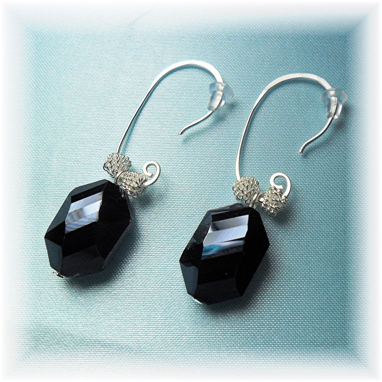 Simply Stunning Black Facets with Swirls in Silver-Diva Drops Earrings
