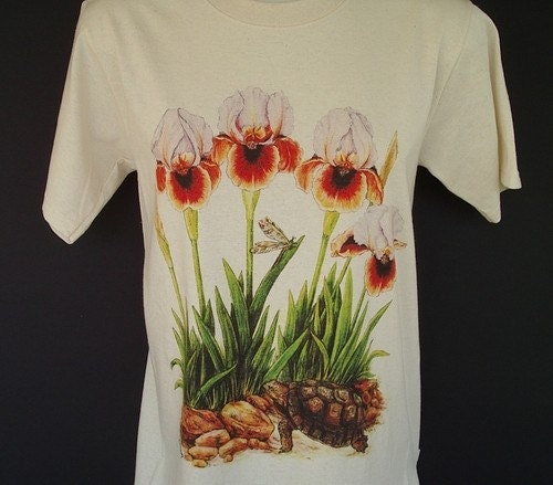 Iris Flower Plus Size T-shirt Arilbred and Tortoise Art Size XL