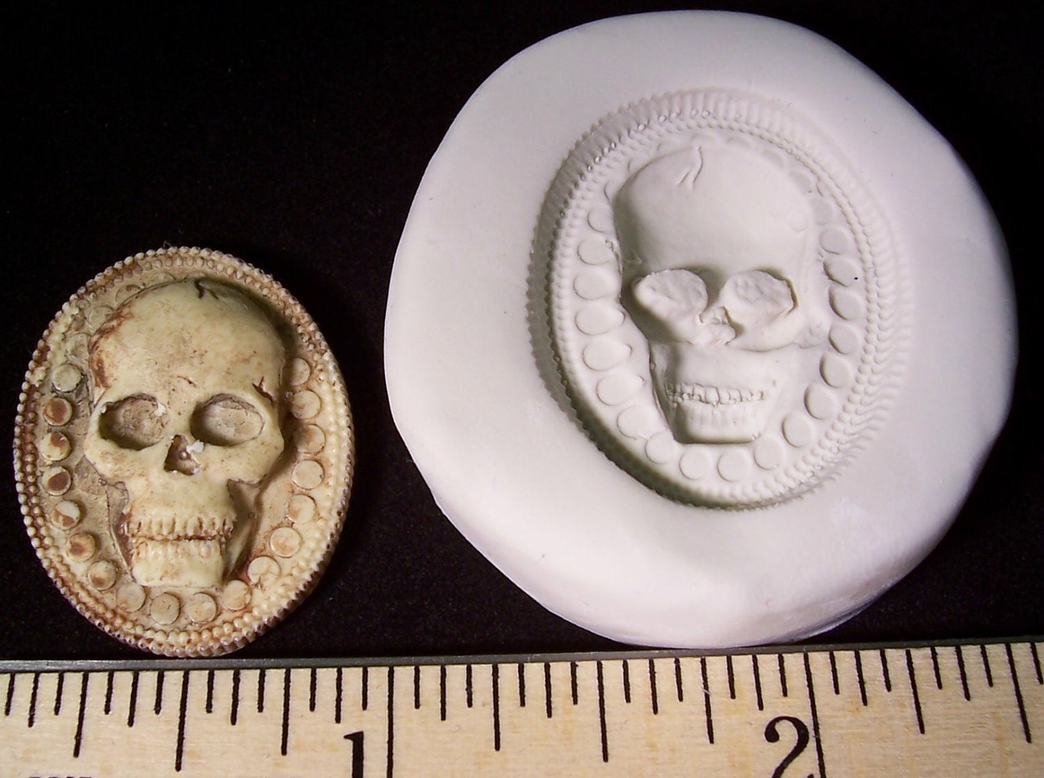 Small Rustic Skull Cameo 1" High - Hard Polymer Clay mold for use with clay