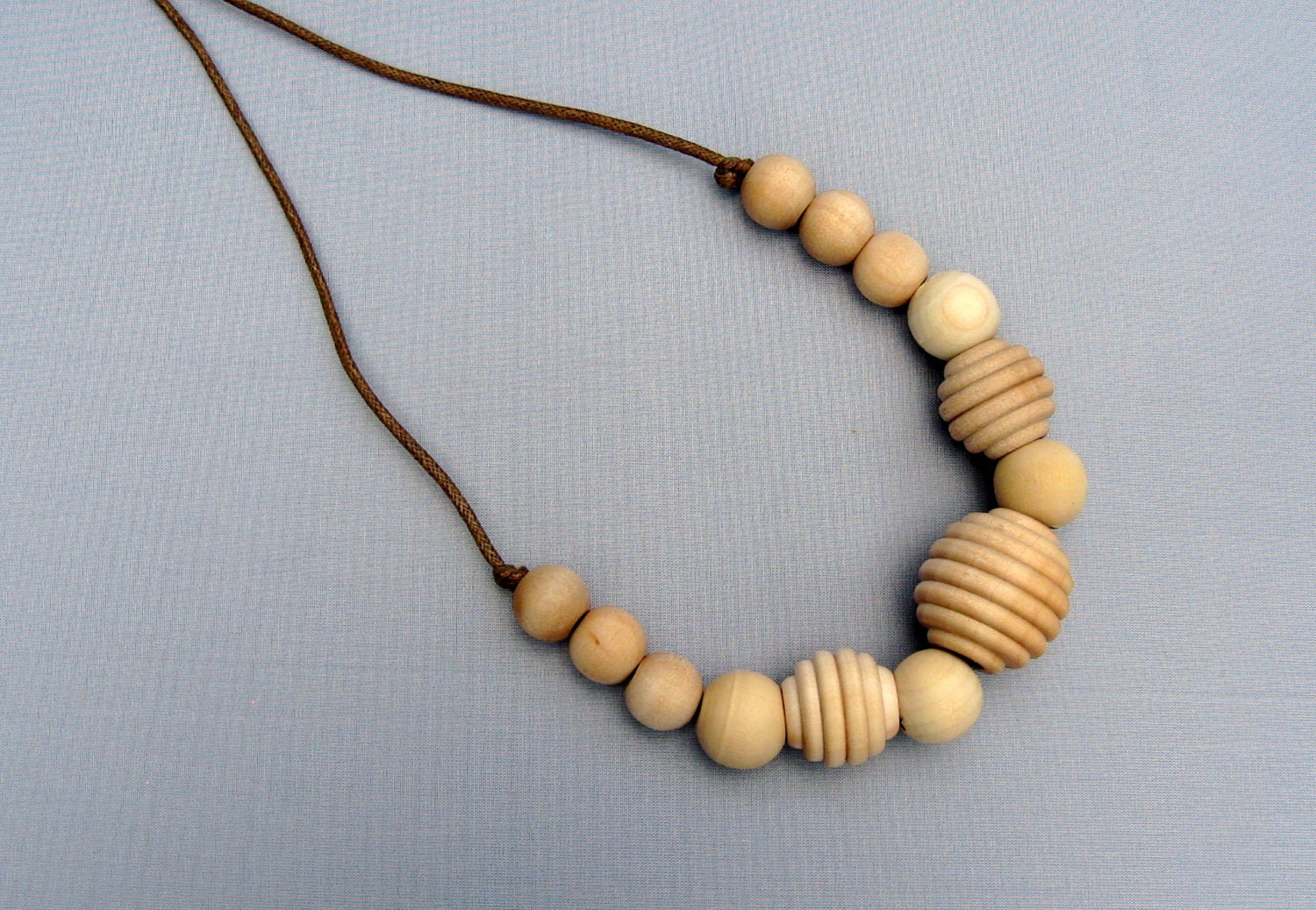 Simple Elegance All Wooden Adjustable Nursing Necklace