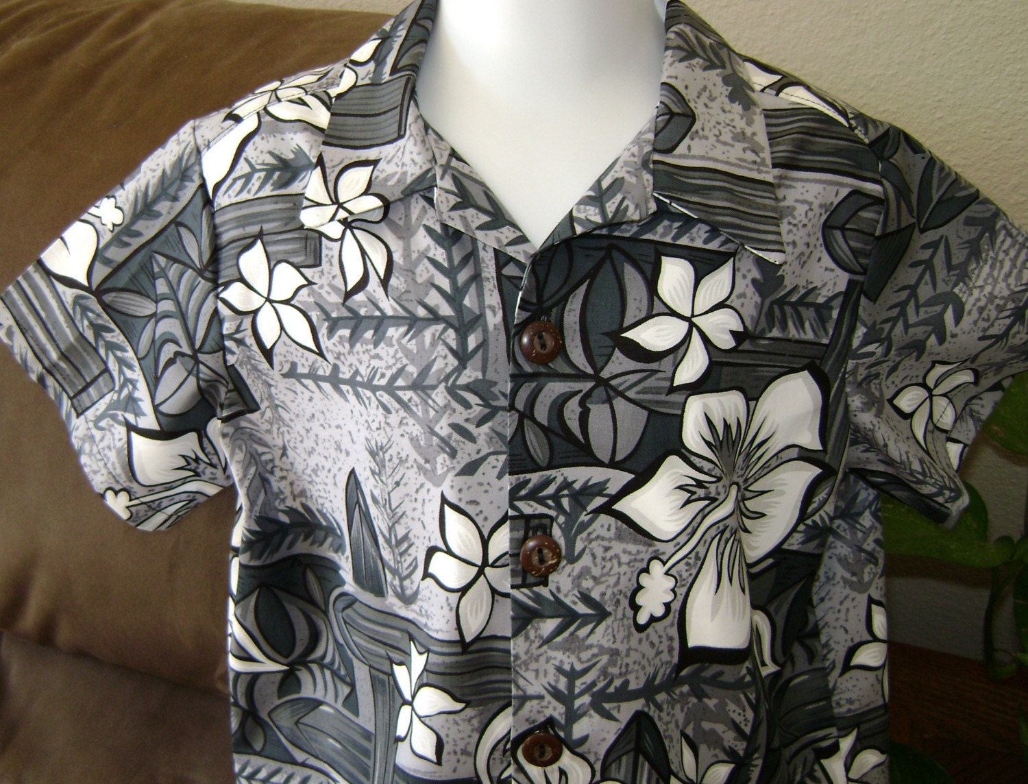Hawaiian boy shirt 