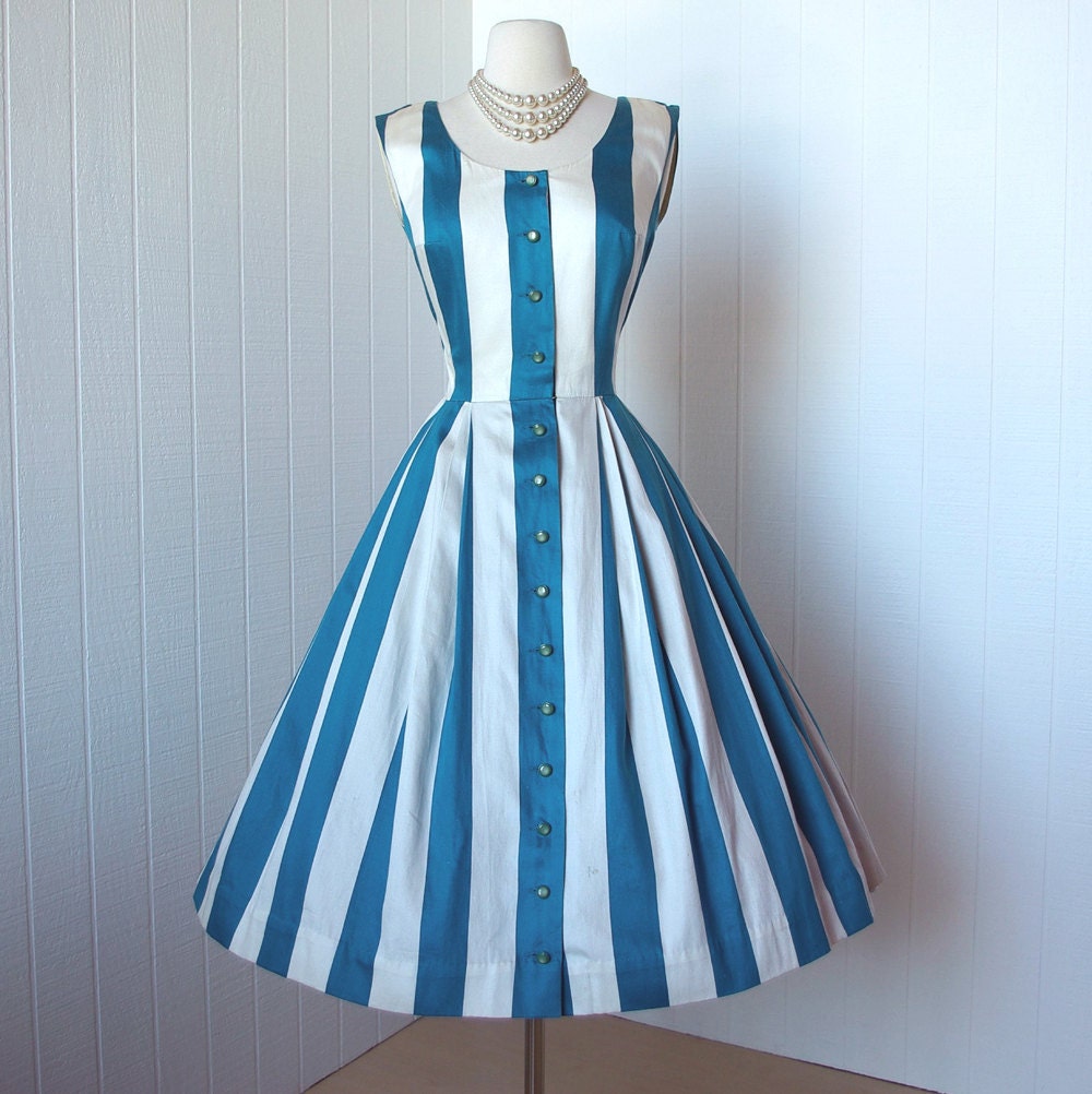 vintage 1950's dress  ...peggy hunt designer PAT PREMO polished cotton striped full skirt pin-up summer sun dress