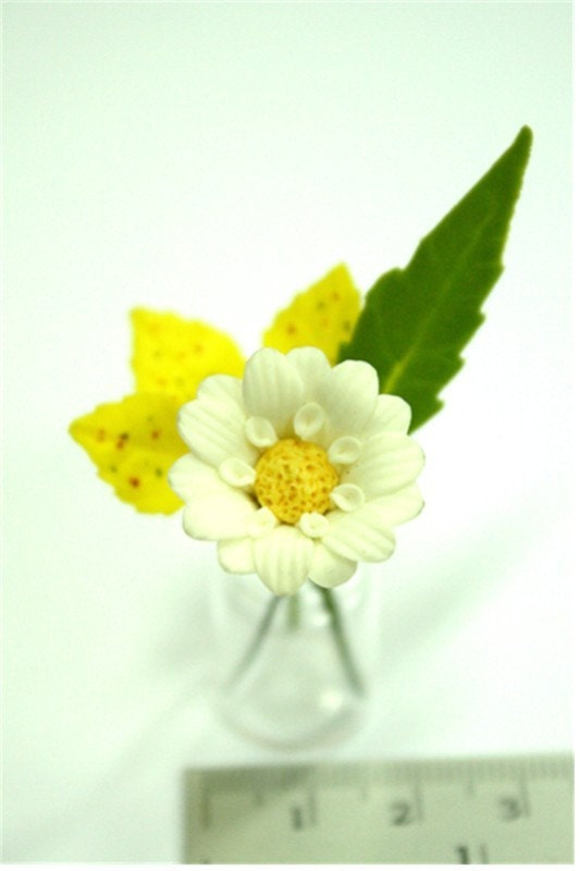 Miniature Flowers Bouquet Polymer clay Supplies in Glass Vase