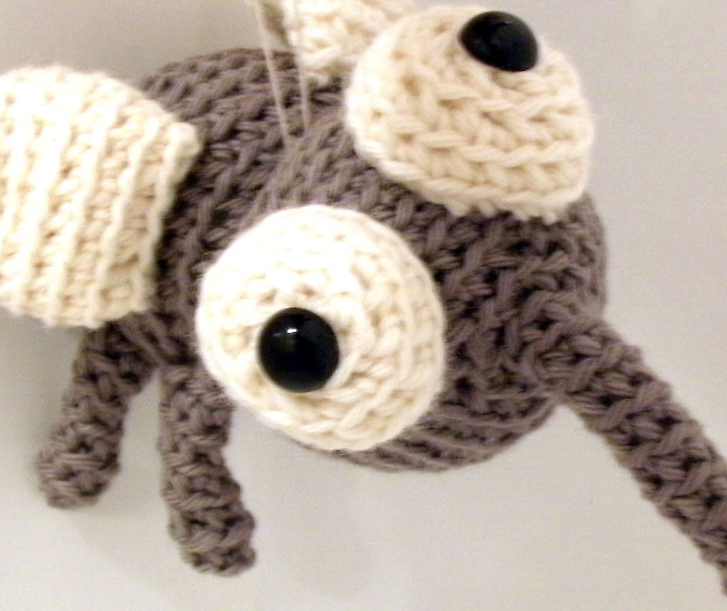 Amigurumi PATTERN: Crochet Mosquito -pdf-