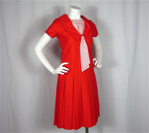 25% Off Storewide Sale //  Hey Sailor Vintage 60s Red and White Drop Waist Dress, Sz S