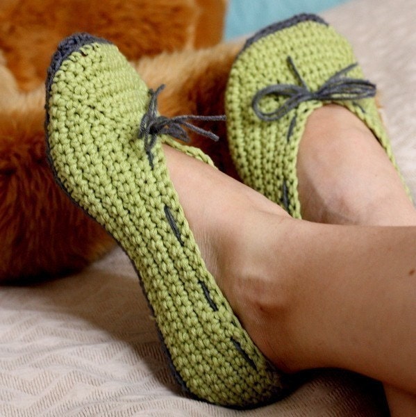 Instant download - Crochet women slippers PATTERN (pdf file) - Ladies Ballet Flats