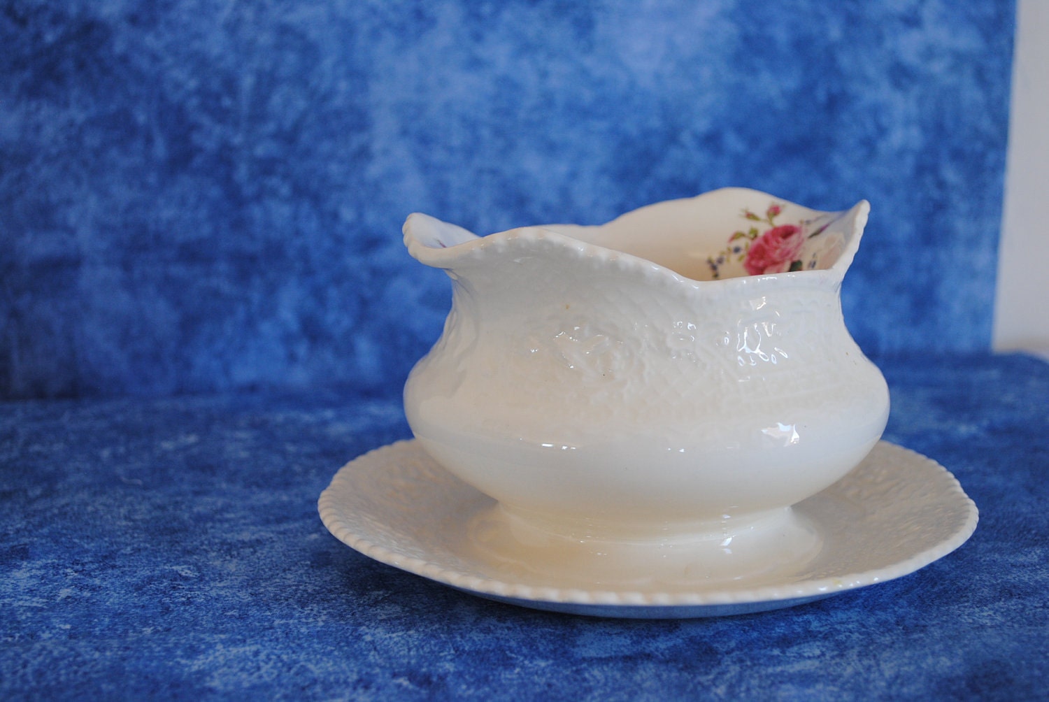 Vintage Gravy Boat Birbeck Rose by George Jones and Sons