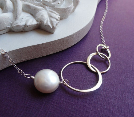 Sterling silver and Pearl Past present future necklace, Bridesmaid gift, Karma necklace, eternity, intertwined rings necklace
