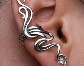 Silver Spiro Ear Cuff