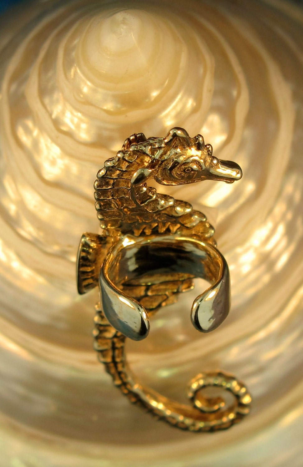 Bronze Seahorse Ear Cuff