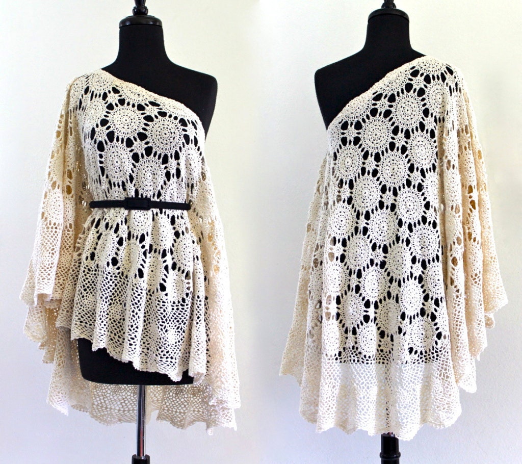 BoHo Hippie GypSy IvOry CottoN CroChet One ShouLder Draped BatWing FlutteR bLouSe Shirt ToP Mini DreSs . Shelf