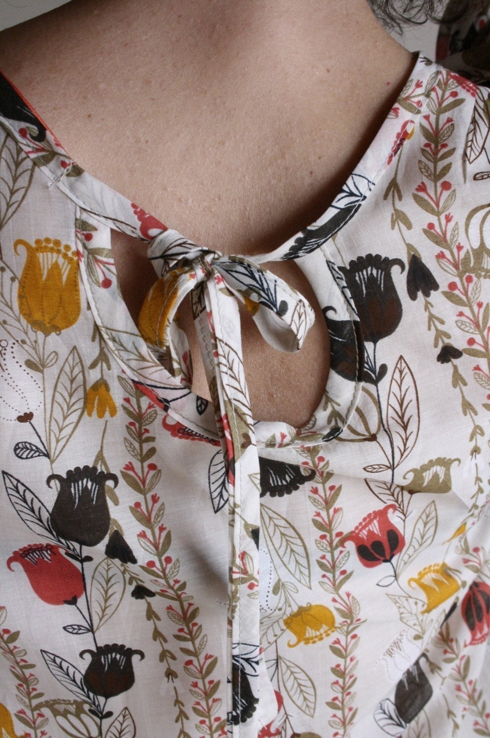 pin-tuck blouse -  posey print