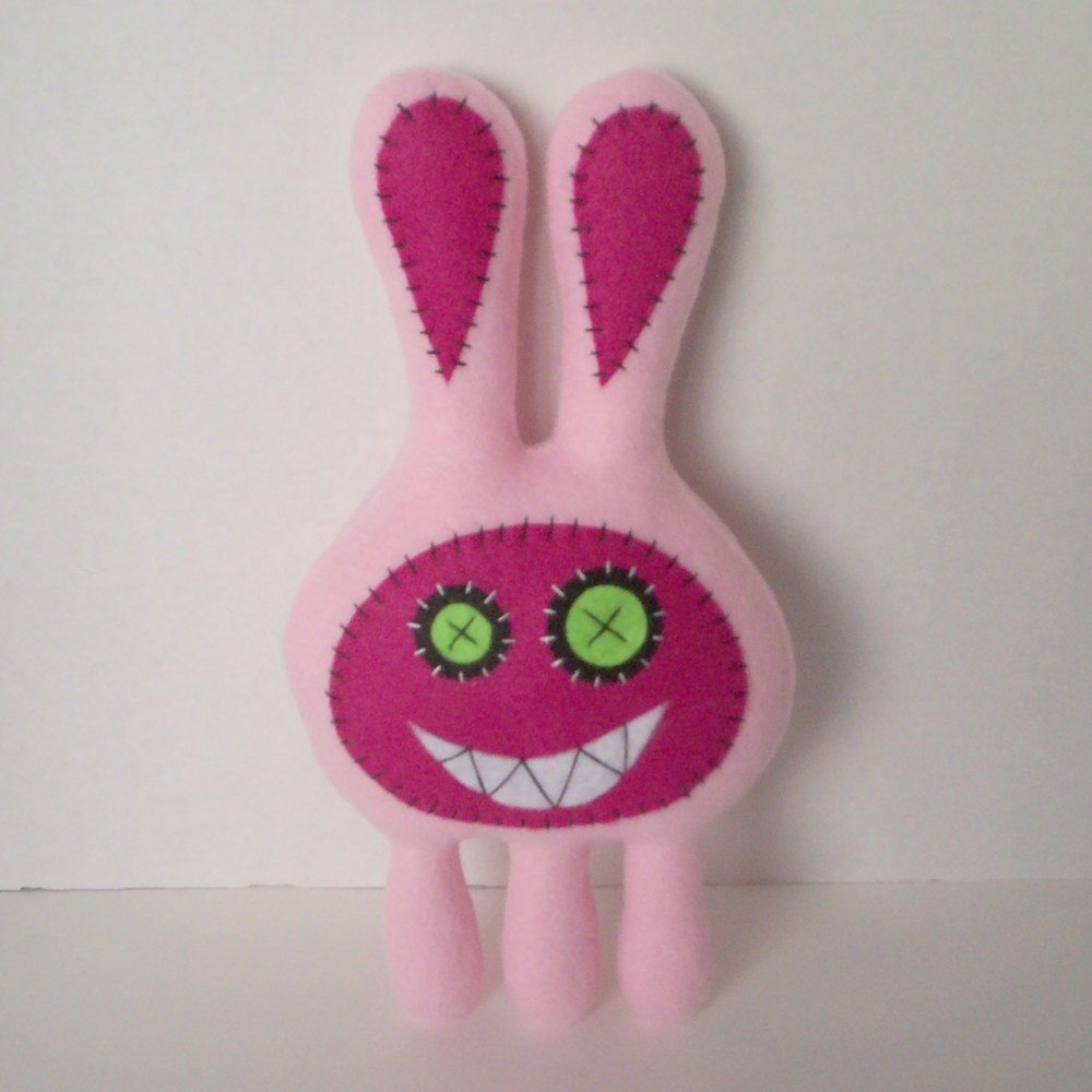 MINI Muddies (monster buddies) My name is Angee