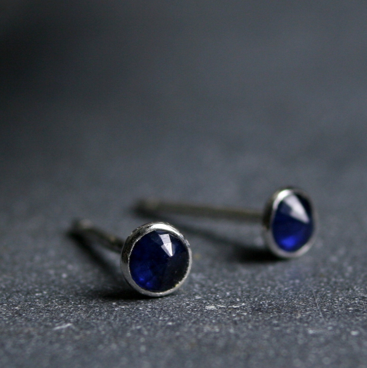 Teeny rose cut blue sapphire and sterling silver stud earrings 3mm
