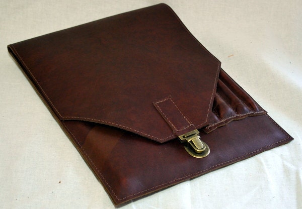 E-reader or iPad Sleeve